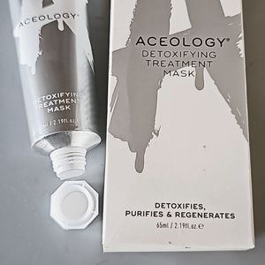Aceology Detoxifying Treatment mask new